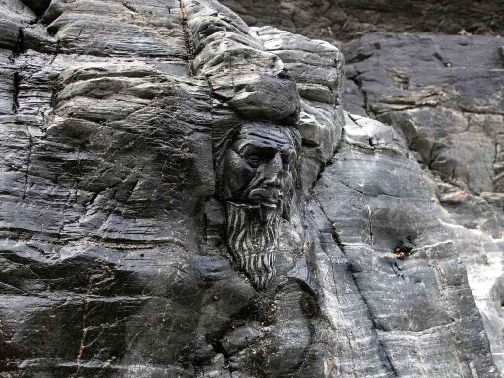 Marlins face carved into the rock.