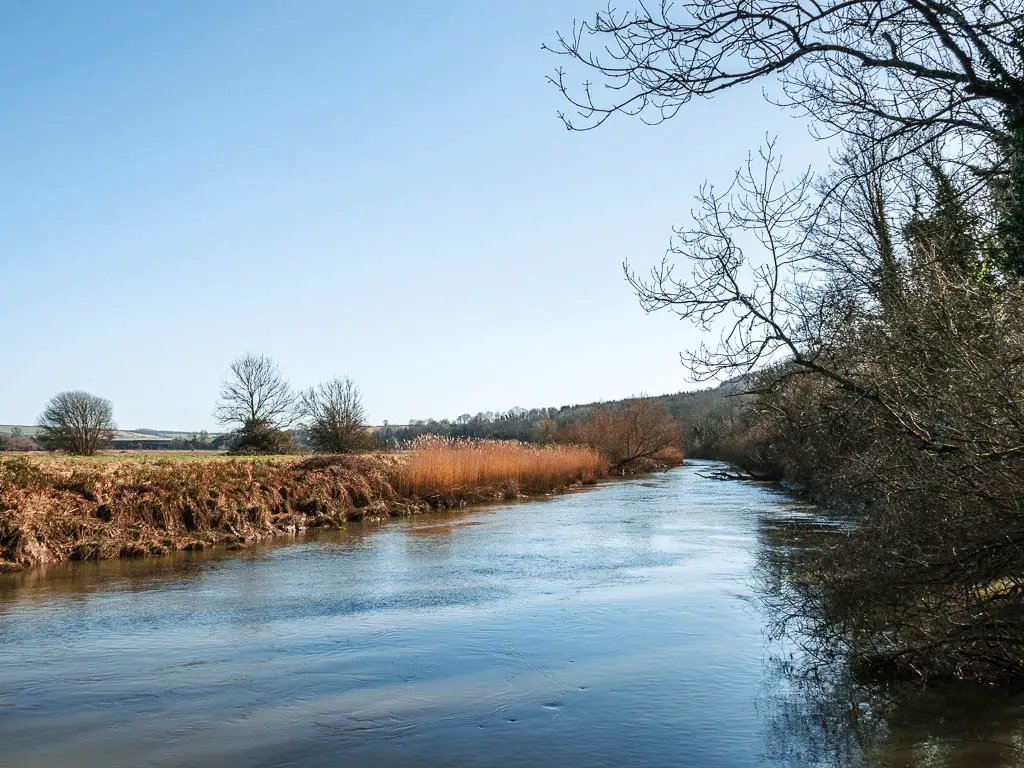 Looking down the River Arun on the walk from Amberley to Arundel.