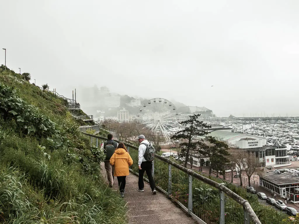 7 Best Walks Around Torquay: Full Guides - She Walks In England