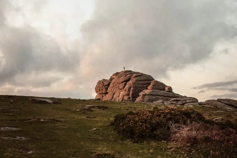 A Guide To Wild Camping In Dartmoor National Park She Walks In England a-guide-to-wild-camping-in-dartmoor-national-park-she-walks-in-england