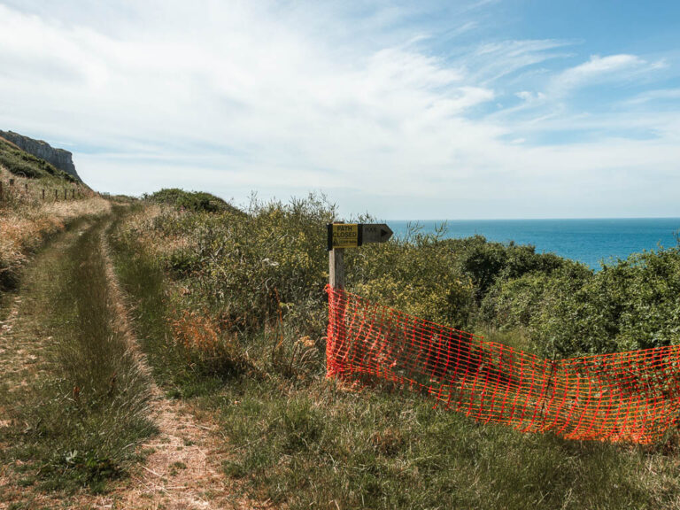 How to walk to Chapman’s Pool from Corfe - She walks in England